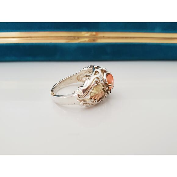 Vintage Sterling Silver Peach Coral Coleman Black Hills Gold Ring - Picture 3 of 7